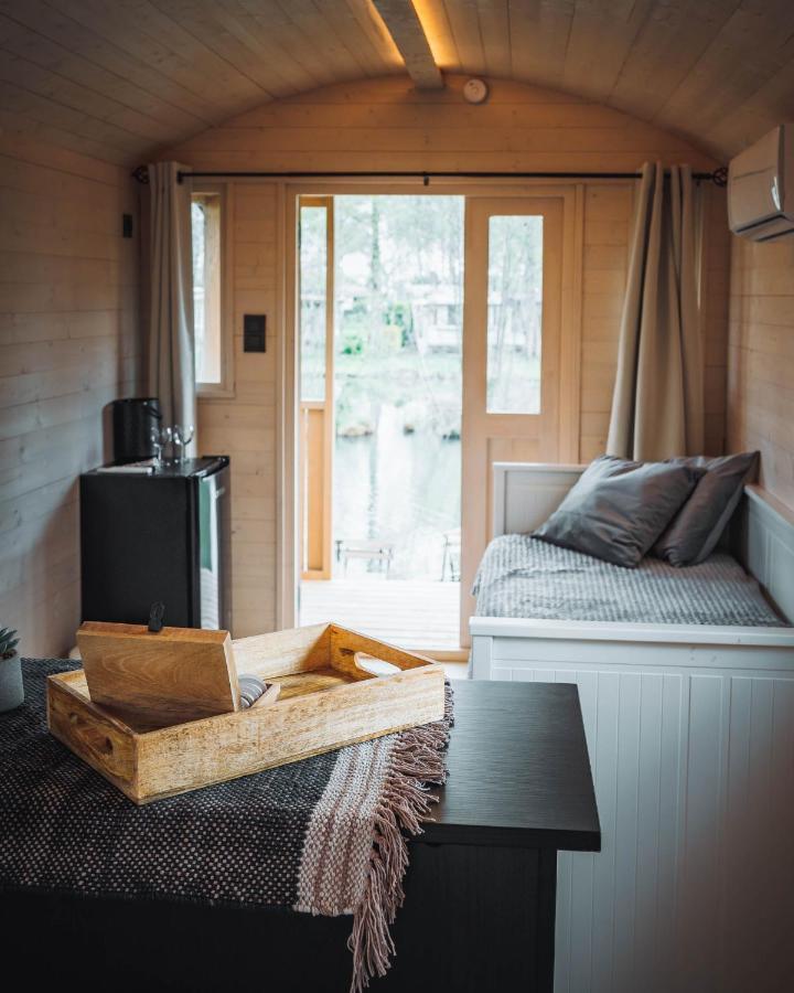 Glamping - 25 Min Roermond, Maasmechelen & Maastricht Hotel Kinrooi Buitenkant foto